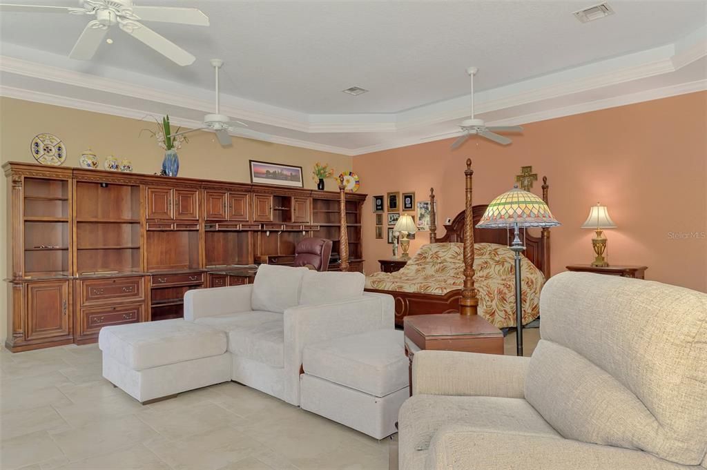 En Venta: $795,000 (5 camas, 5 baños, 3785 Pies cuadrados)