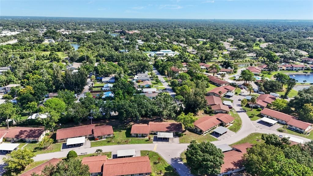 На продажу: $195,000 (2 спален, 2 ванн, 1178 Квадратных фут)
