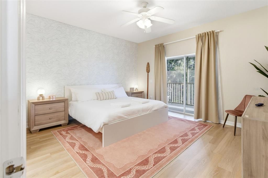For Sale: $330,000 (3 beds, 2 baths, 1484 Square Feet)