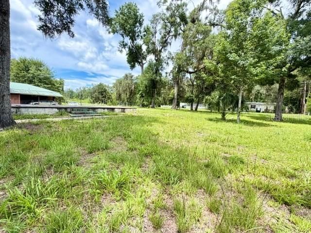 待售: $59,900 (0.60 acres)