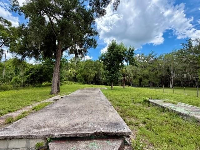 待售: $59,900 (0.60 acres)