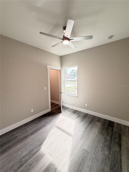 For Rent: $1,800 (3 beds, 2 baths, 1200 Square Feet)