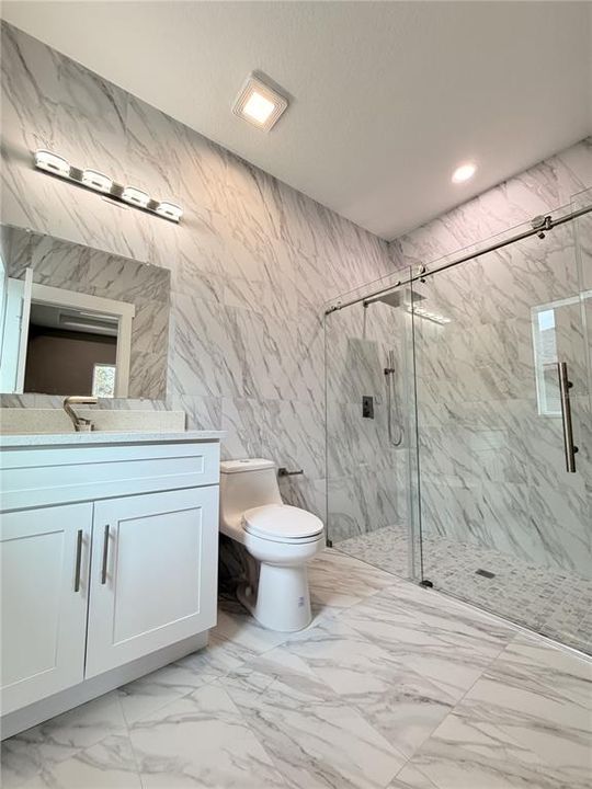For Rent: $1,800 (3 beds, 2 baths, 1200 Square Feet)