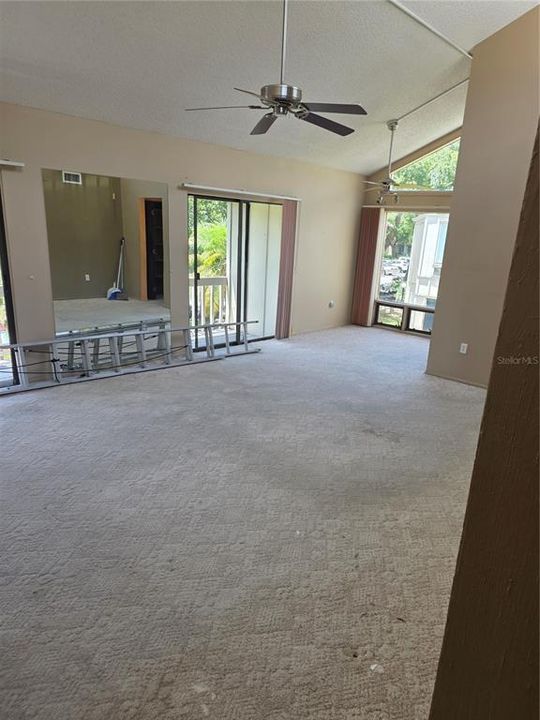 En Venta: $169,900 (2 camas, 2 baños, 1024 Pies cuadrados)