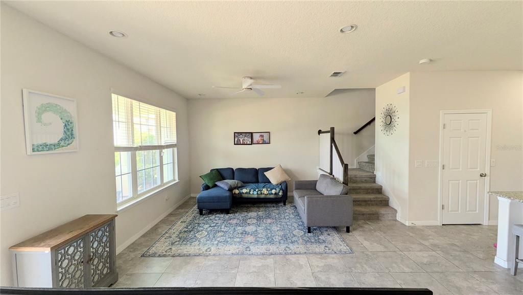 En Venta: $319,000 (3 camas, 2 baños, 1603 Pies cuadrados)