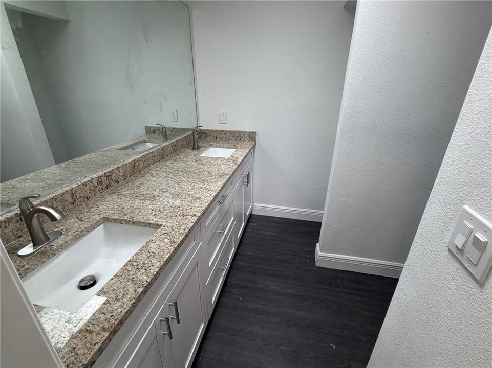 For Sale: $424,900 (3 beds, 2 baths, 1753 Square Feet)