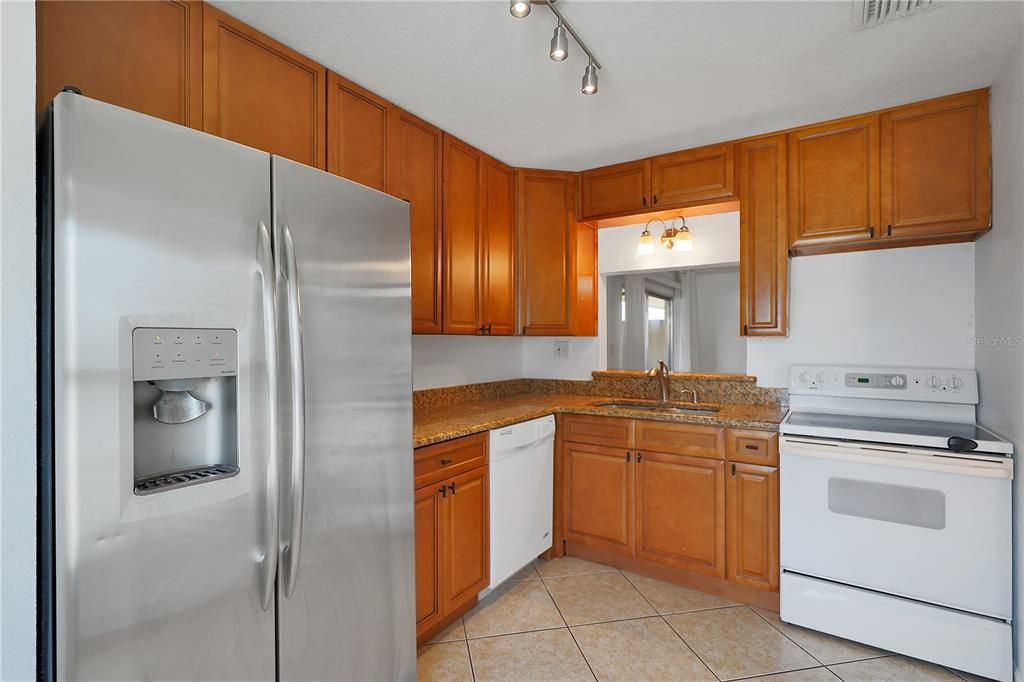 En Venta: $225,000 (3 camas, 2 baños, 1271 Pies cuadrados)