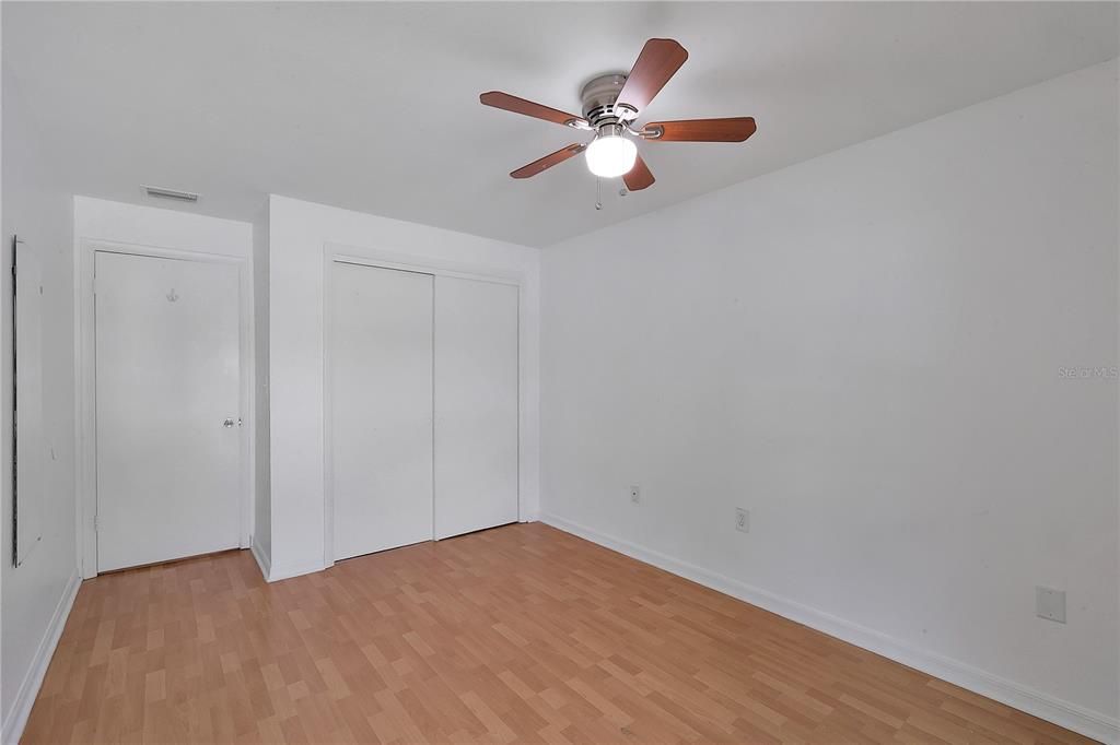 En Venta: $225,000 (3 camas, 2 baños, 1271 Pies cuadrados)