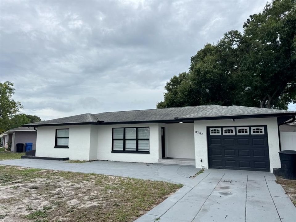 En Venta: $369,900 (2 camas, 1 baños, 1002 Pies cuadrados)