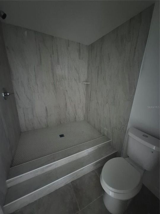 В аренду: $1,799 (5 спален, 3 ванн, 2322 Квадратных фут)