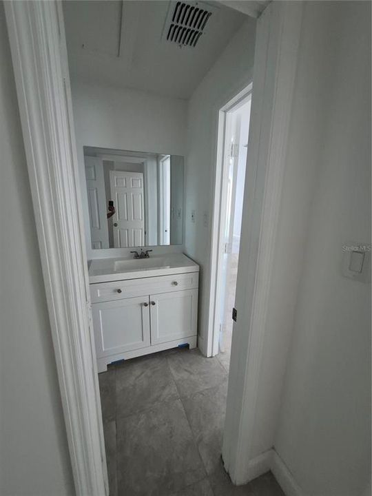 В аренду: $1,799 (5 спален, 3 ванн, 2322 Квадратных фут)