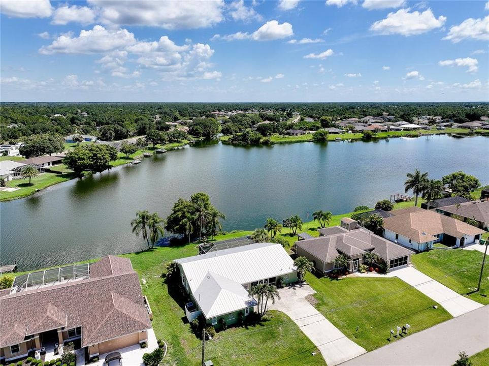 En Venta: $425,000 (3 camas, 2 baños, 1727 Pies cuadrados)