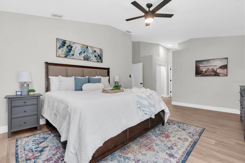 For Sale: $710,000 (4 beds, 3 baths, 3015 Square Feet)