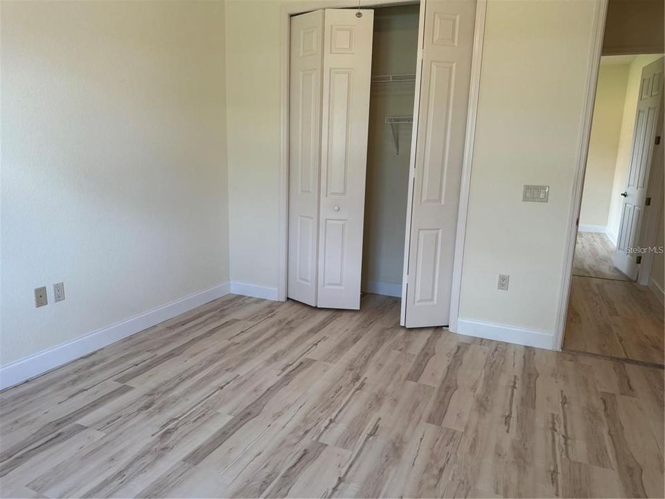 En Venta: $280,000 (3 camas, 2 baños, 1935 Pies cuadrados)