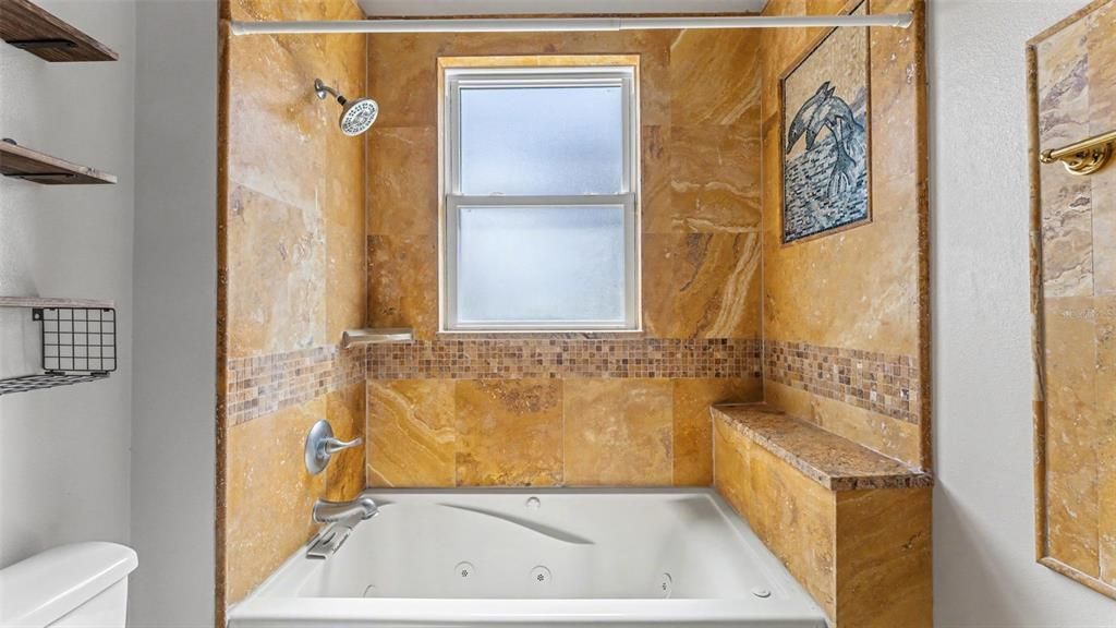На продажу: $980,000 (5 спален, 3 ванн, 5112 Квадратных фут)