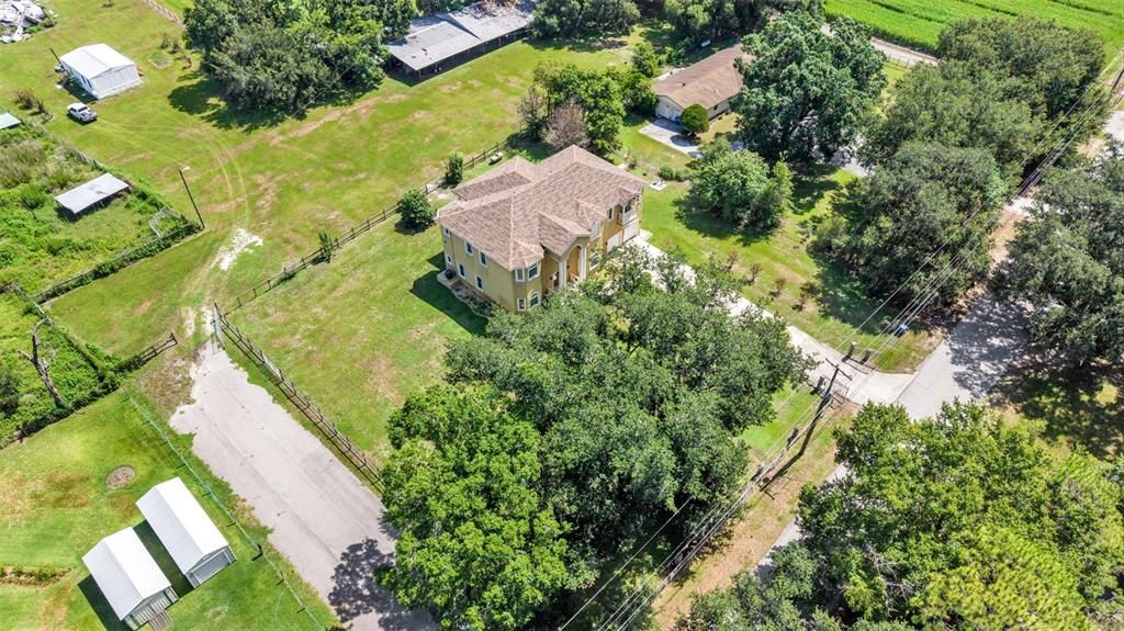 На продажу: $980,000 (5 спален, 3 ванн, 5112 Квадратных фут)