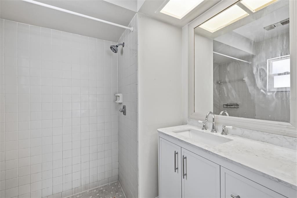 For Sale: $560,000 (4 beds, 3 baths, 1842 Square Feet)
