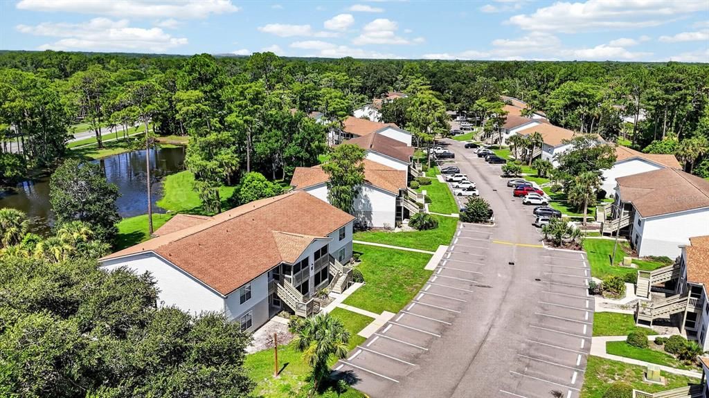 For Sale: $125,000 (2 beds, 2 baths, 883 Square Feet)