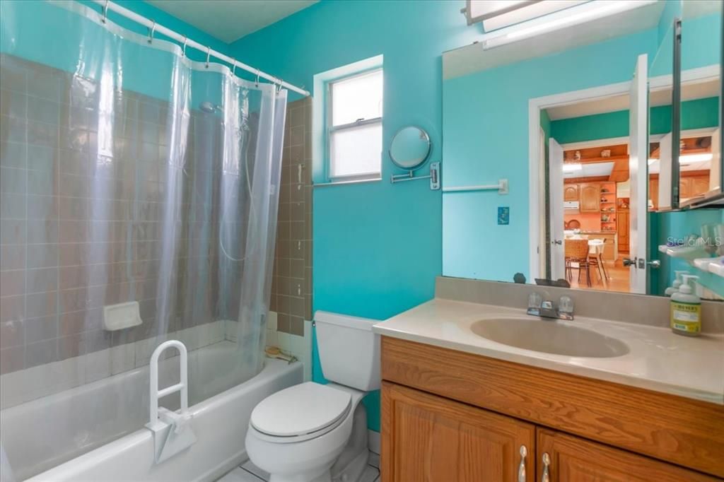 En Venta: $274,900 (3 camas, 2 baños, 1132 Pies cuadrados)
