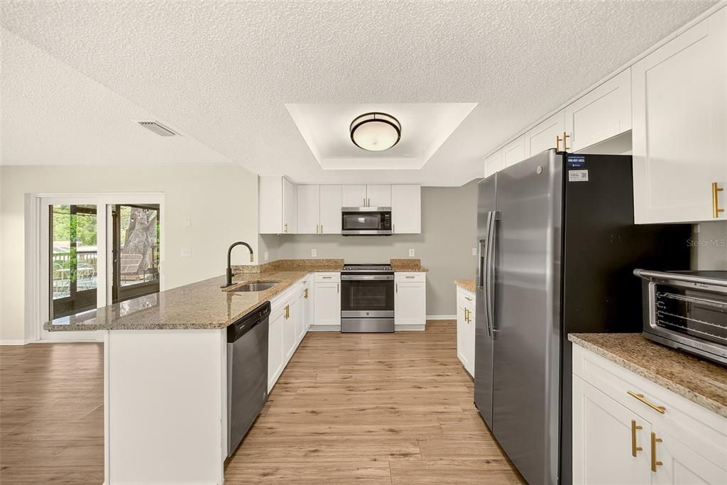 En Venta: $295,000 (2 camas, 2 baños, 1446 Pies cuadrados)