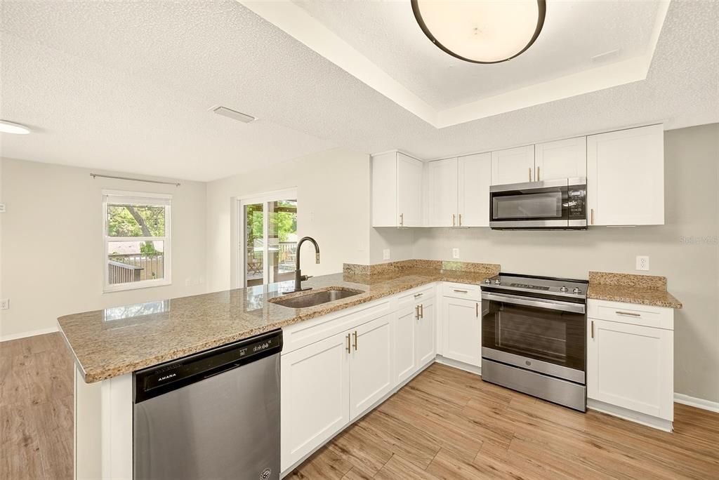 En Venta: $295,000 (2 camas, 2 baños, 1446 Pies cuadrados)