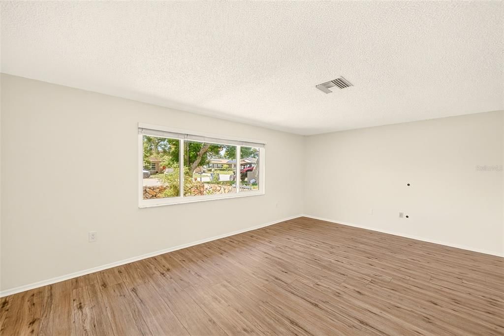 En Venta: $295,000 (2 camas, 2 baños, 1446 Pies cuadrados)