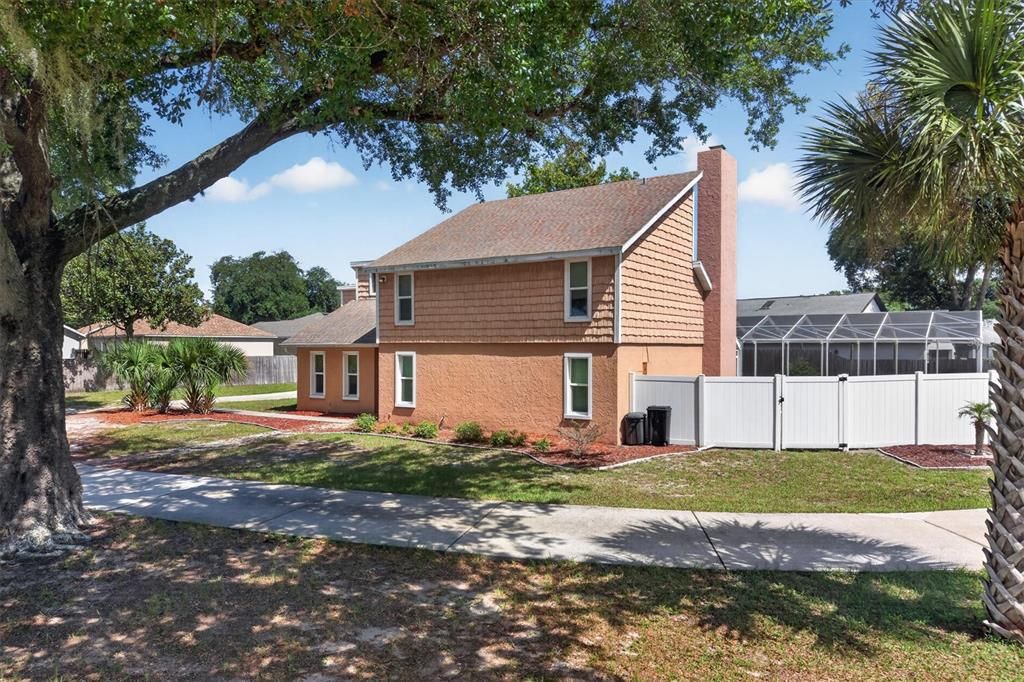 For Sale: $430,000 (4 beds, 3 baths, 2778 Square Feet)