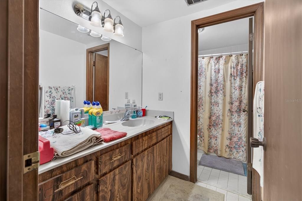 For Sale: $430,000 (4 beds, 3 baths, 2778 Square Feet)
