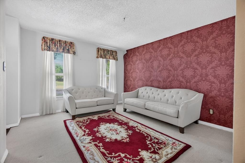 For Sale: $430,000 (4 beds, 3 baths, 2778 Square Feet)