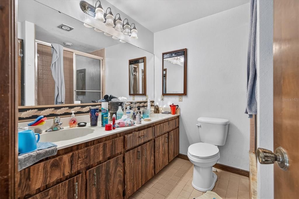 For Sale: $430,000 (4 beds, 3 baths, 2778 Square Feet)
