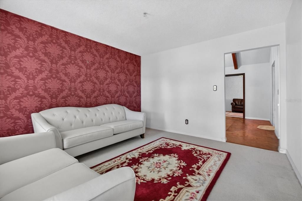 For Sale: $430,000 (4 beds, 3 baths, 2778 Square Feet)