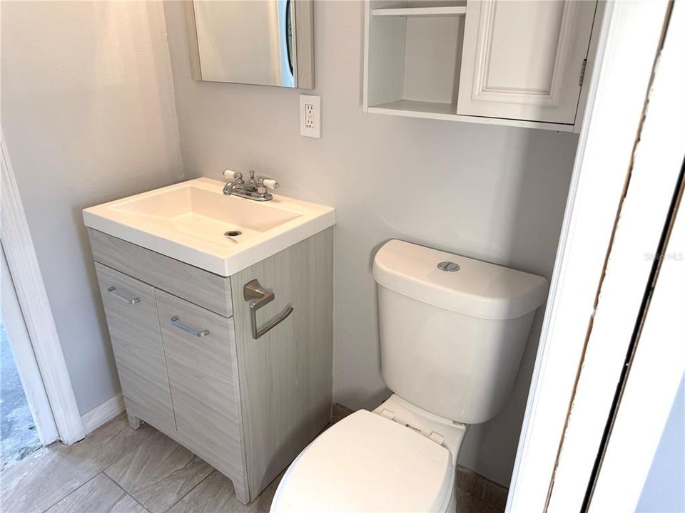 Под контрактом: $199,950 (2 спален, 2 ванн, 1094 Квадратных фут)