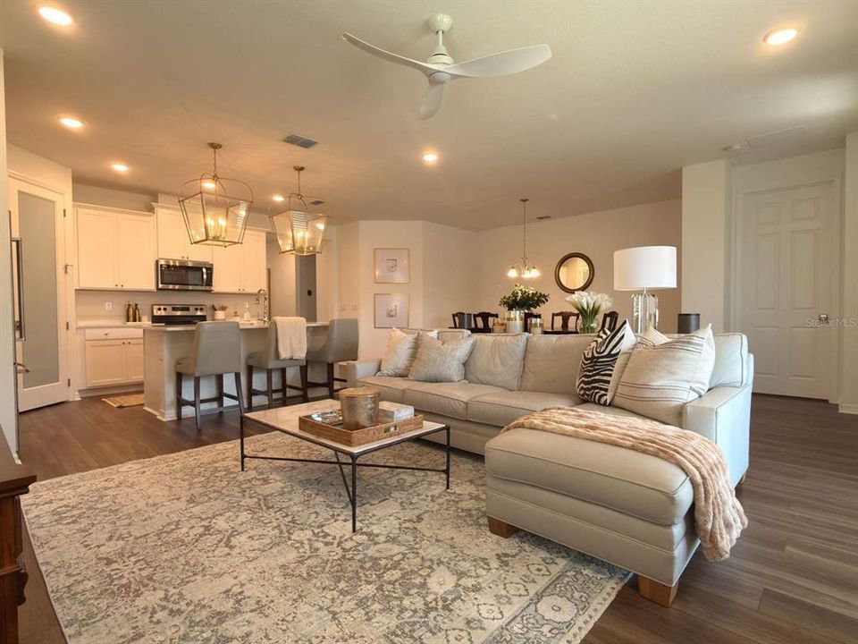 For Sale: $529,900 (3 beds, 2 baths, 2021 Square Feet)