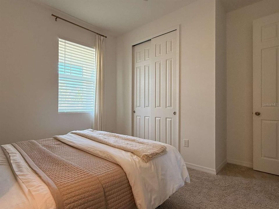 For Sale: $529,900 (3 beds, 2 baths, 2021 Square Feet)