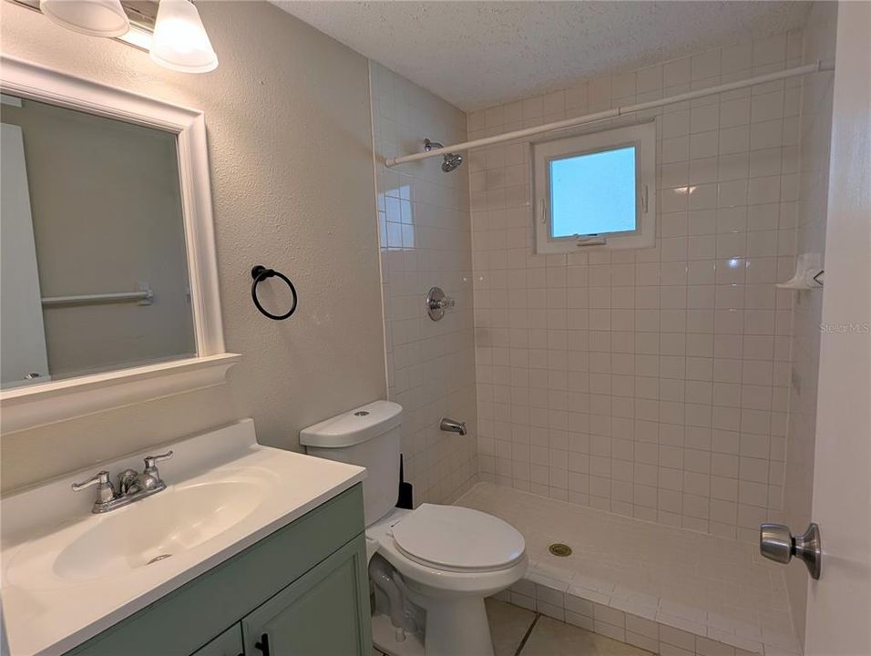 For Sale: $205,000 (3 beds, 2 baths, 1688 Square Feet)