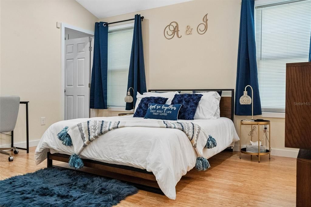 В аренду: $3,500 (3 спален, 2 ванн, 1140 Квадратных фут)