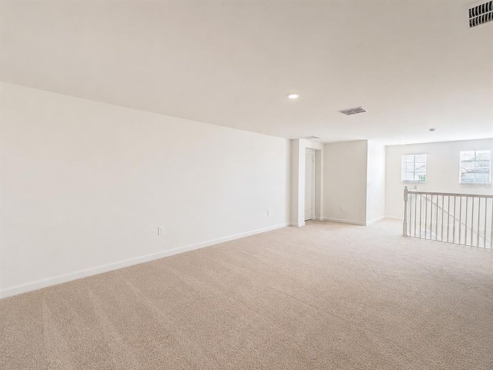 В аренду: $5,750 (6 спален, 4 ванн, 3918 Квадратных фут)