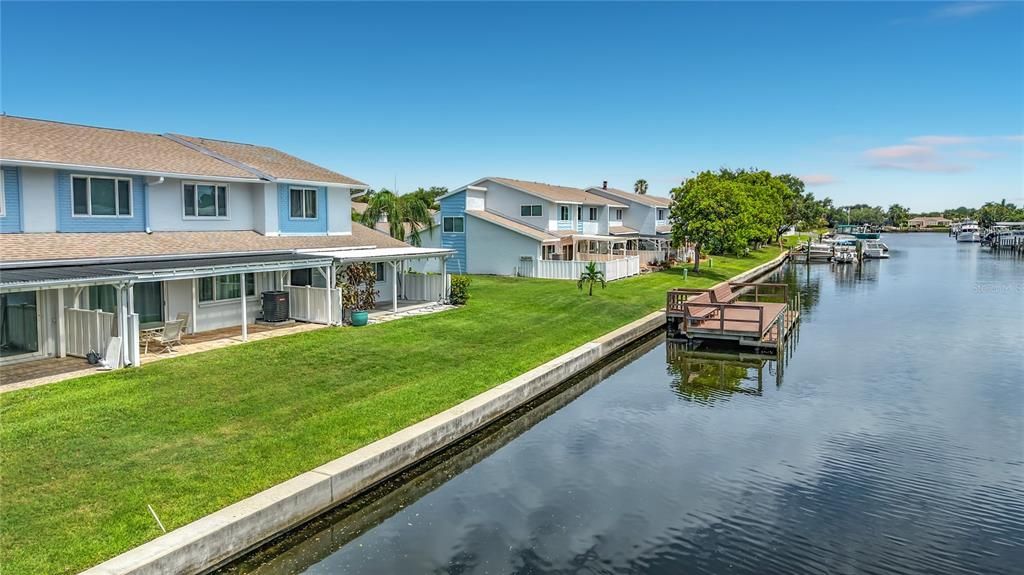 На продажу: $325,000 (4 спален, 2 ванн, 1610 Квадратных фут)