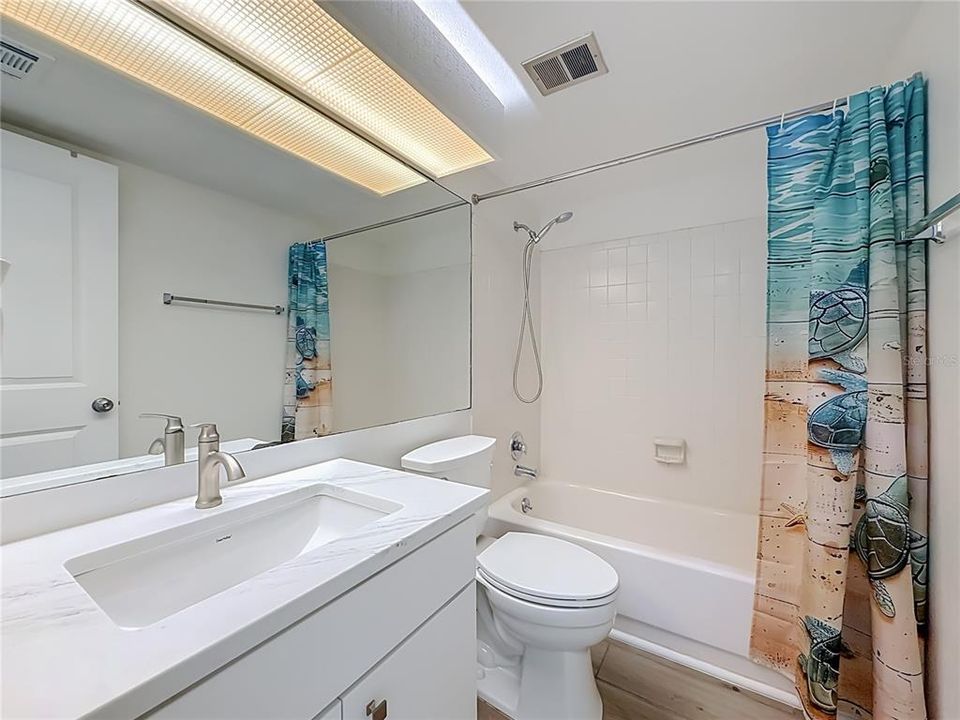 На продажу: $325,000 (4 спален, 2 ванн, 1610 Квадратных фут)