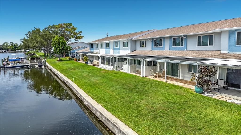 На продажу: $325,000 (4 спален, 2 ванн, 1610 Квадратных фут)