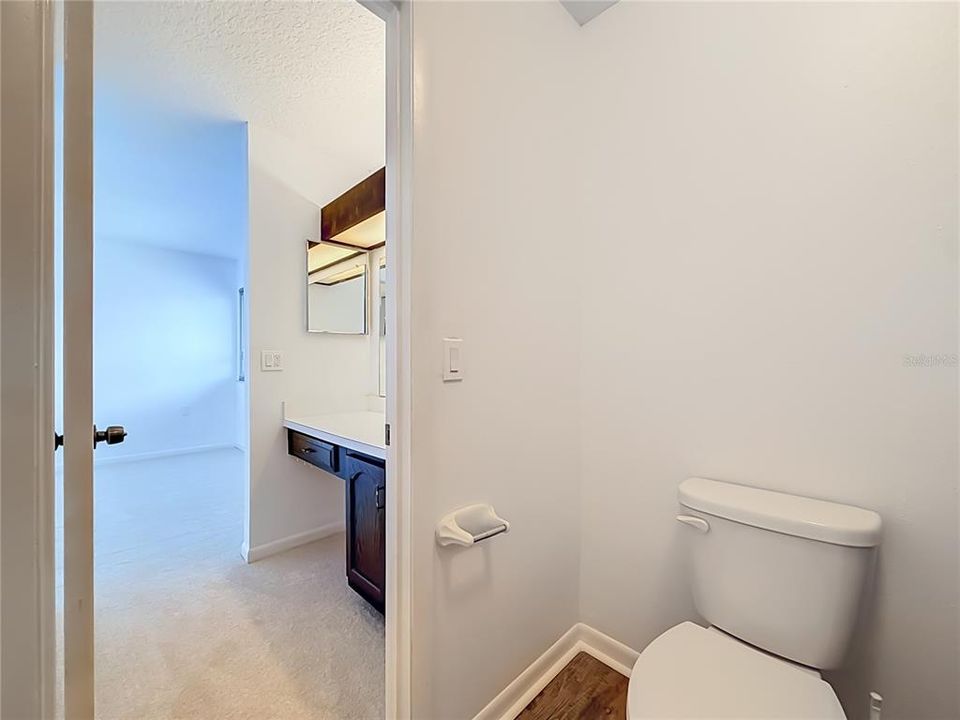 На продажу: $325,000 (4 спален, 2 ванн, 1610 Квадратных фут)