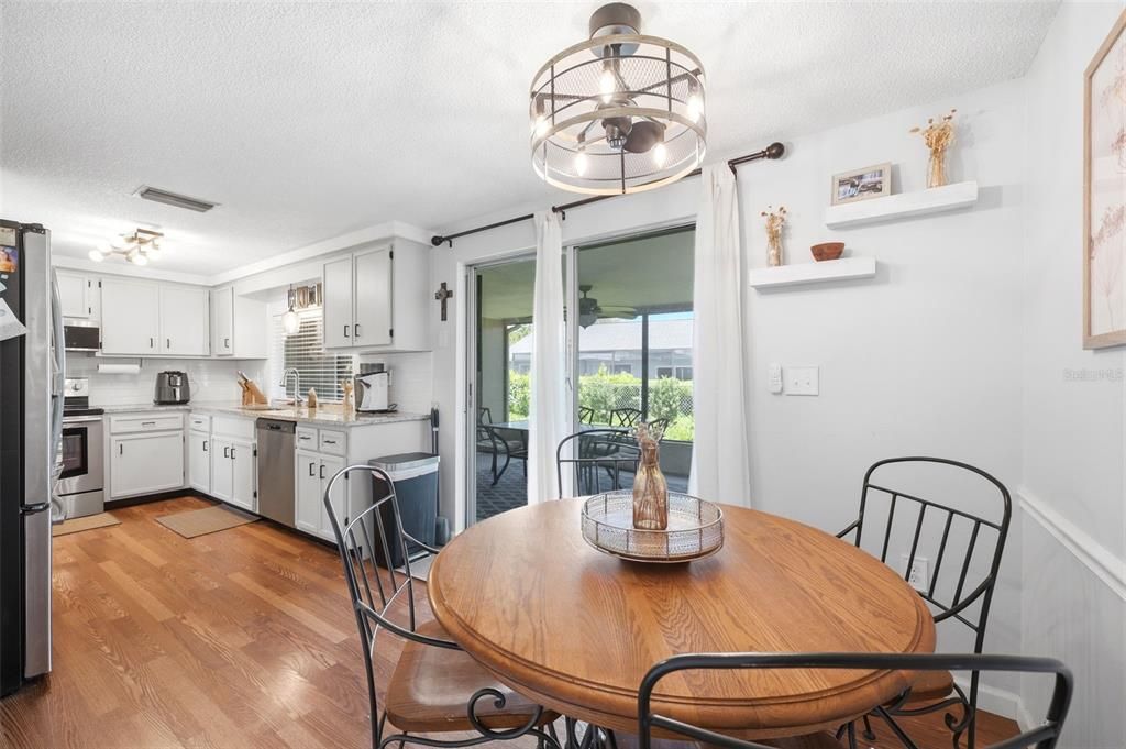 En Venta: $264,999 (2 camas, 2 baños, 1344 Pies cuadrados)