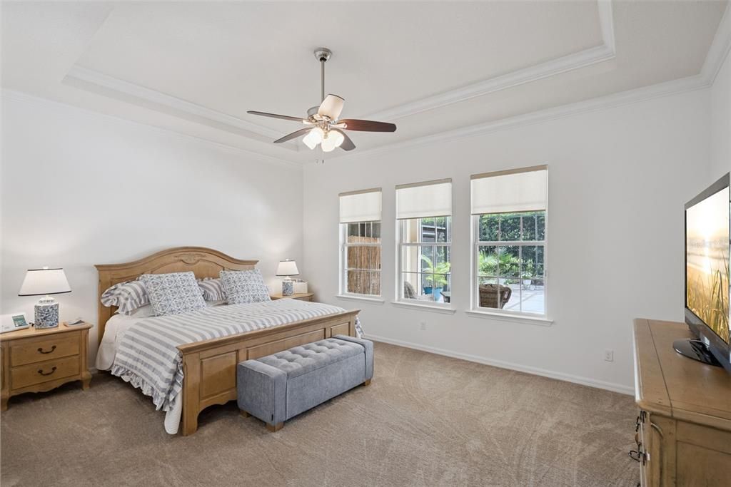 En Venta: $875,000 (5 camas, 3 baños, 3393 Pies cuadrados)