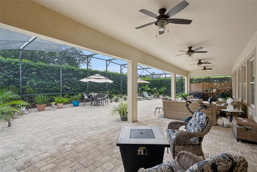 En Venta: $875,000 (5 camas, 3 baños, 3393 Pies cuadrados)