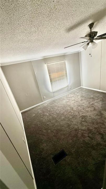 В аренду: $1,850 (3 спален, 2 ванн, 1352 Квадратных фут)