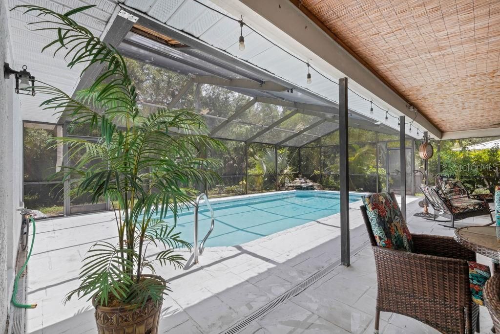 En Venta: $568,000 (3 camas, 2 baños, 2153 Pies cuadrados)