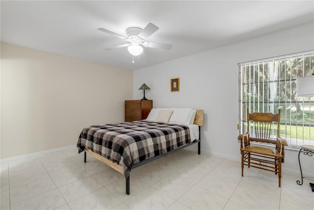En Venta: $340,000 (3 camas, 2 baños, 1459 Pies cuadrados)