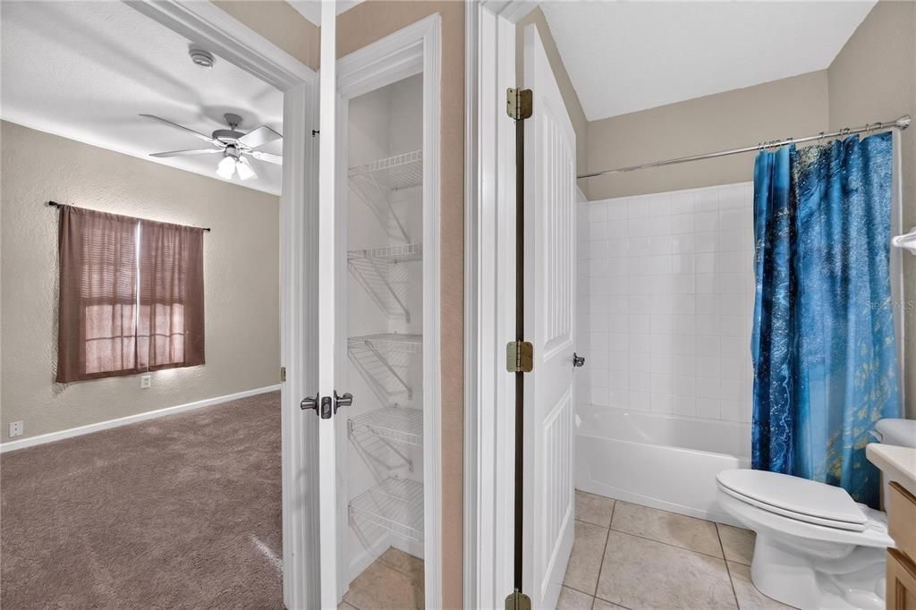 For Sale: $167,500 (2 beds, 2 baths, 1143 Square Feet)