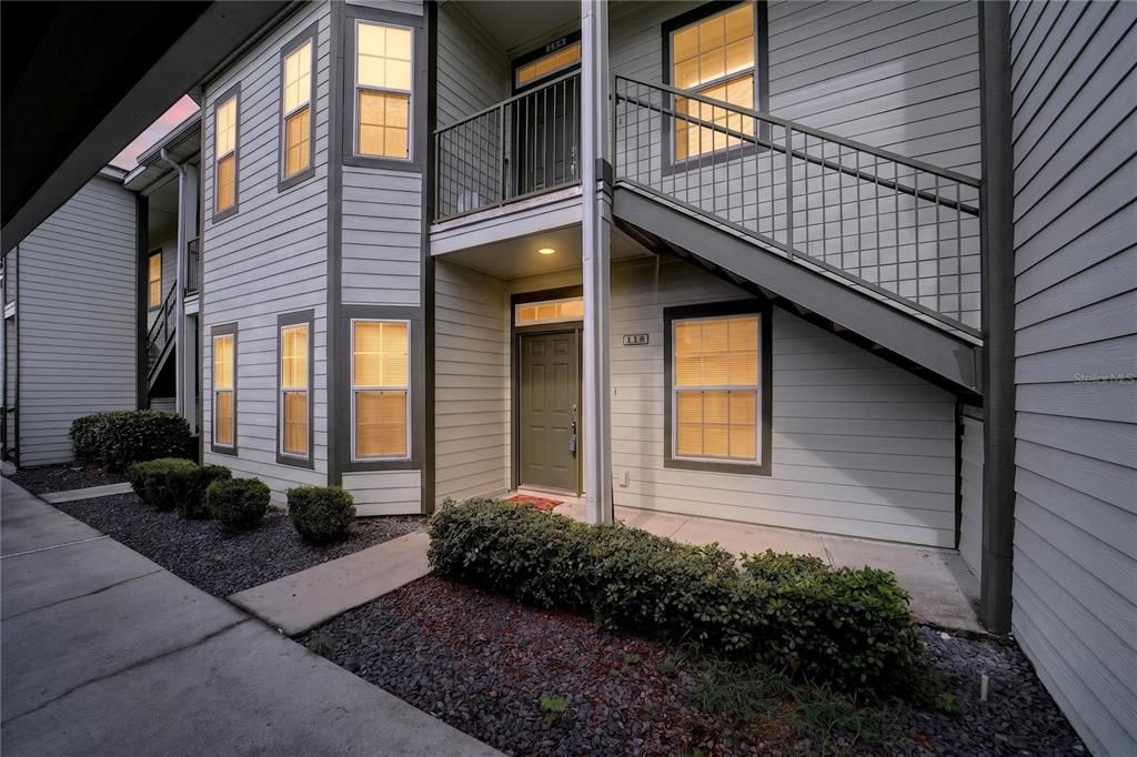 For Sale: $167,500 (2 beds, 2 baths, 1143 Square Feet)