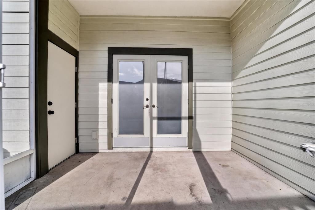 For Sale: $167,500 (2 beds, 2 baths, 1143 Square Feet)
